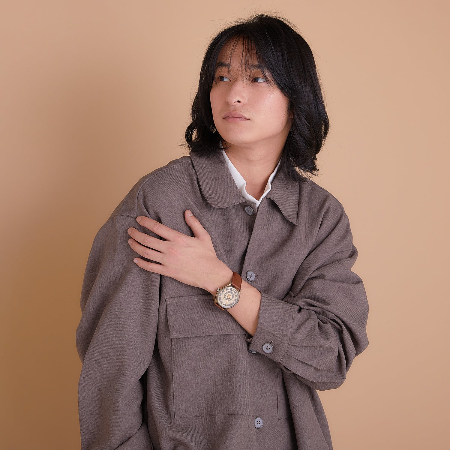 SPECIAL ORDER Super Groupies - Spice and Wolf - Holo Model Watch [EXCLUSIVE]