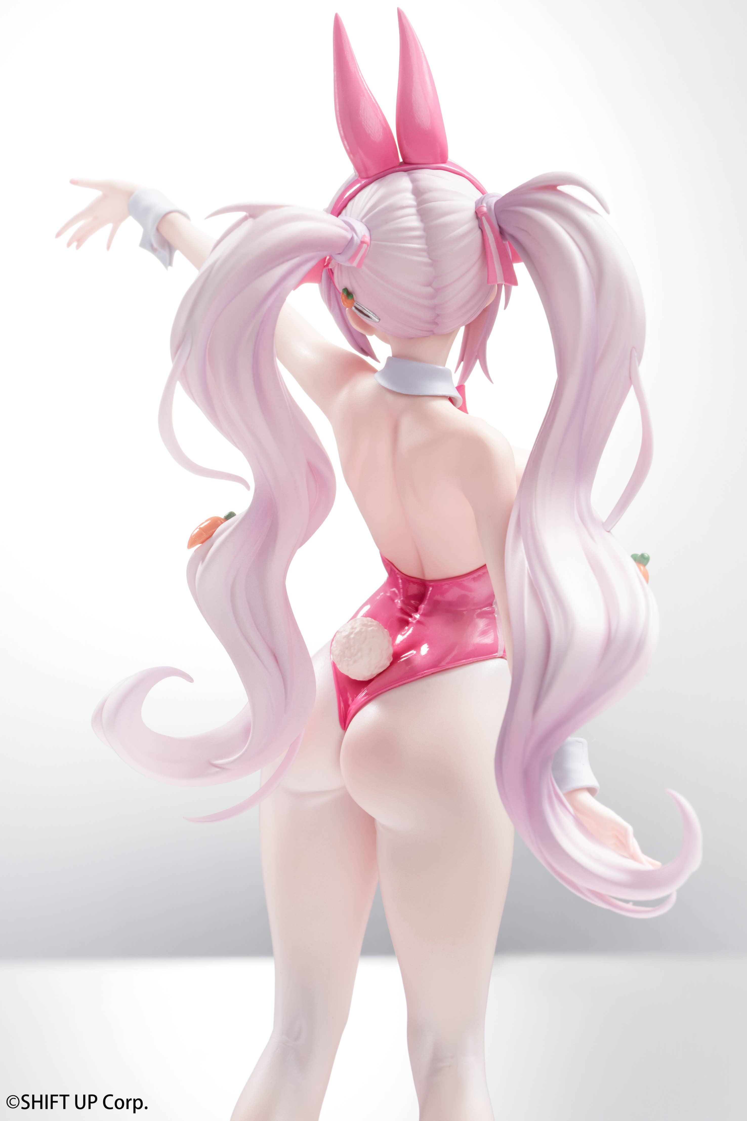 PRE-ORDER Hobby Sakura - Goddess of Victory: Nikke - Alice: Wonderland Bunny 1/10