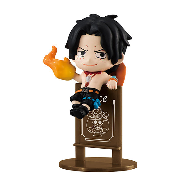 PRE-ORDER MegaHouse - Ochatomo Series - One Piece - Pirates' Banquet [Box of 8] [November 2024 Release]