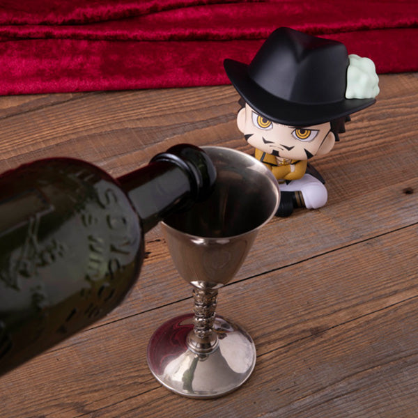 IN-STOCK MegaHouse - Look Up - One Piece - Dracule Mihawk