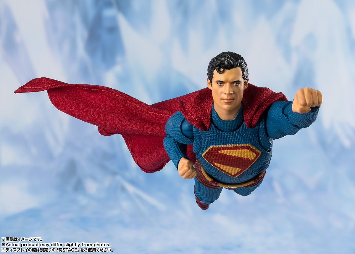 PRE-ORDER Bandai - S.H.Figuarts - Superman - Superman