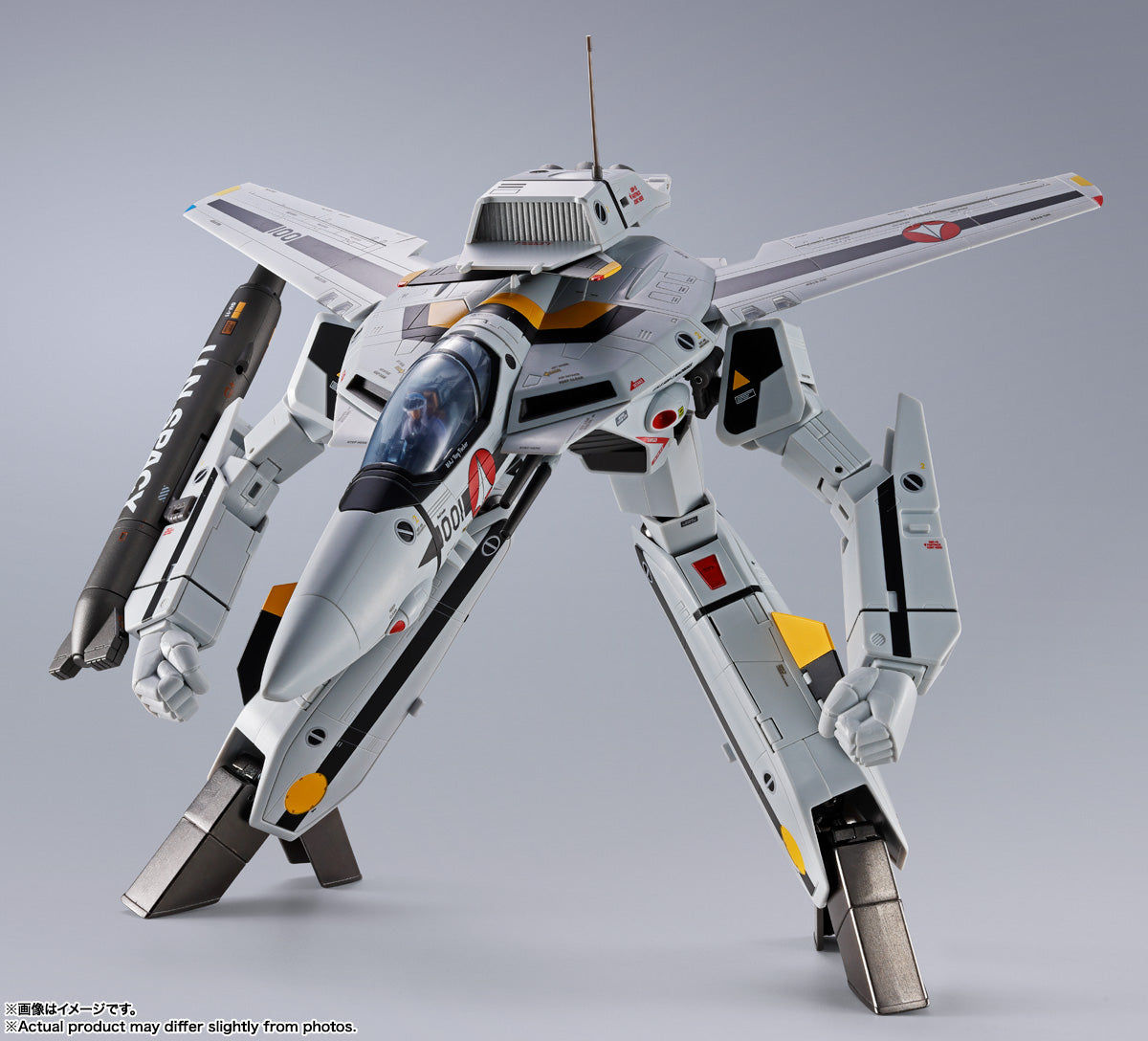 PRE-ORDER Bandai Spirits - DX Chogokin VF-1S - The Super Dimension Fortress Macross - Valkyrie Roy Focker Special Revival Ver.