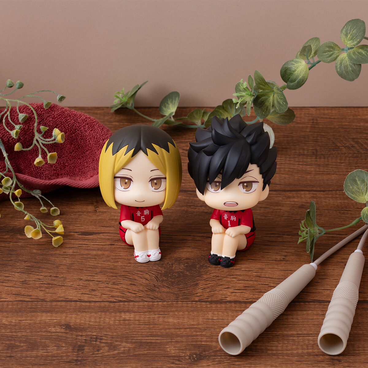 IN-STOCK MegaHouse - Look Up - Haikyu!! - Tetsuro Kuroo & Kenma Kozume: Uniform Ver. Set [EXCLUSIVE]