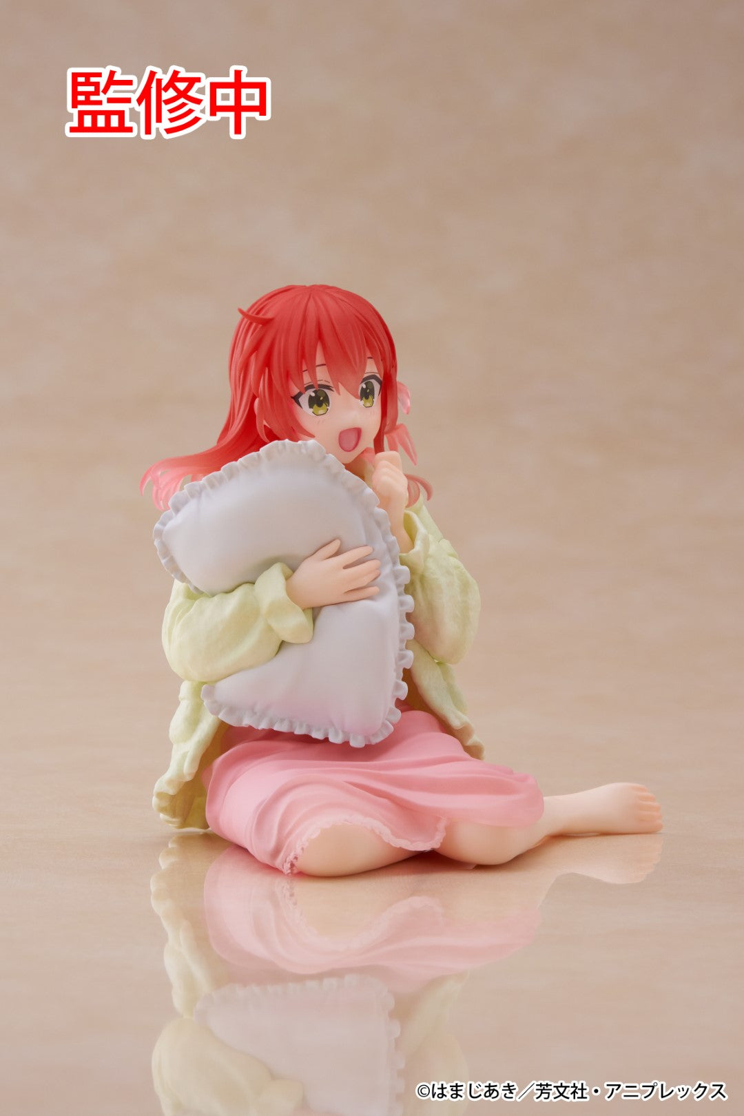 PRE-ORDER Taito - Bocchi the Rock! Desktop Cute Figure - Ikuyo Kita: Roomwear Ver.