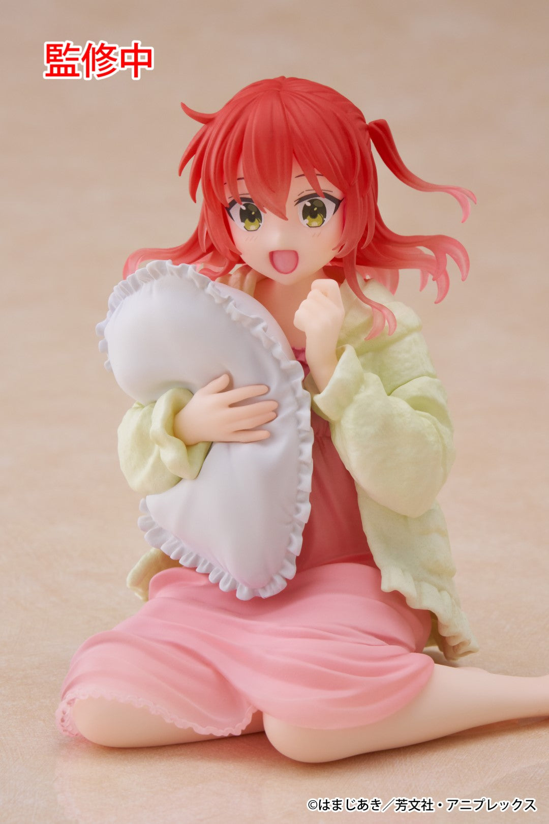 PRE-ORDER Taito - Bocchi the Rock! Desktop Cute Figure - Ikuyo Kita: Roomwear Ver.