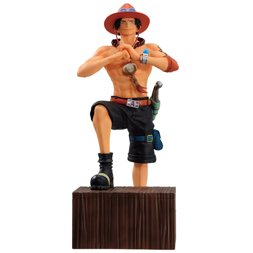 PRE-ORDER Bandai Spirits - Ichiban Kuji - One Piece - Whitebeard Pirates: Old Man and Sons