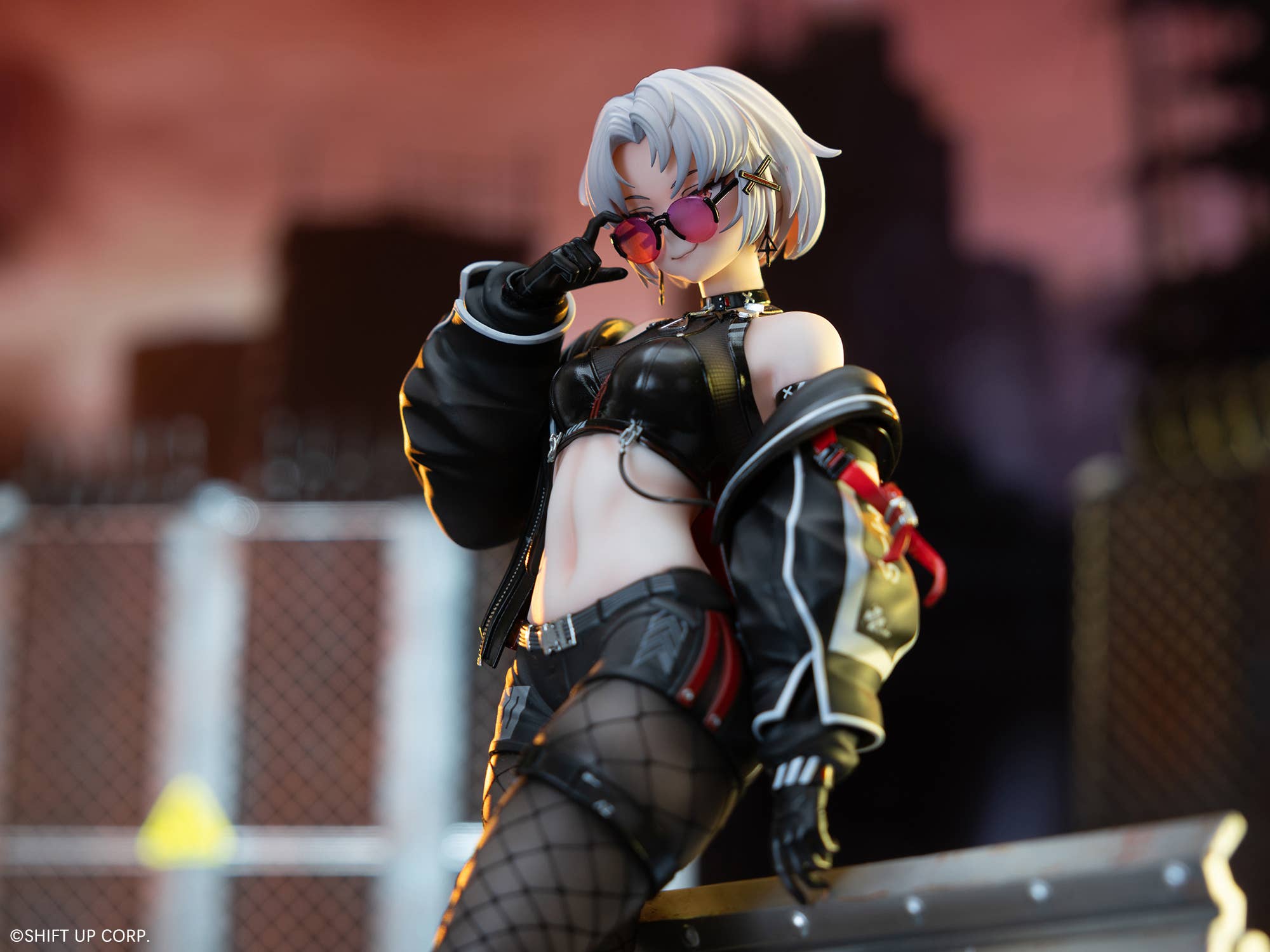SPECIAL ORDER KAWA DESIGN - Goddess of Victory: Nikke Drake: Villain Racer Deluxe Edition 1/6 [JP]
