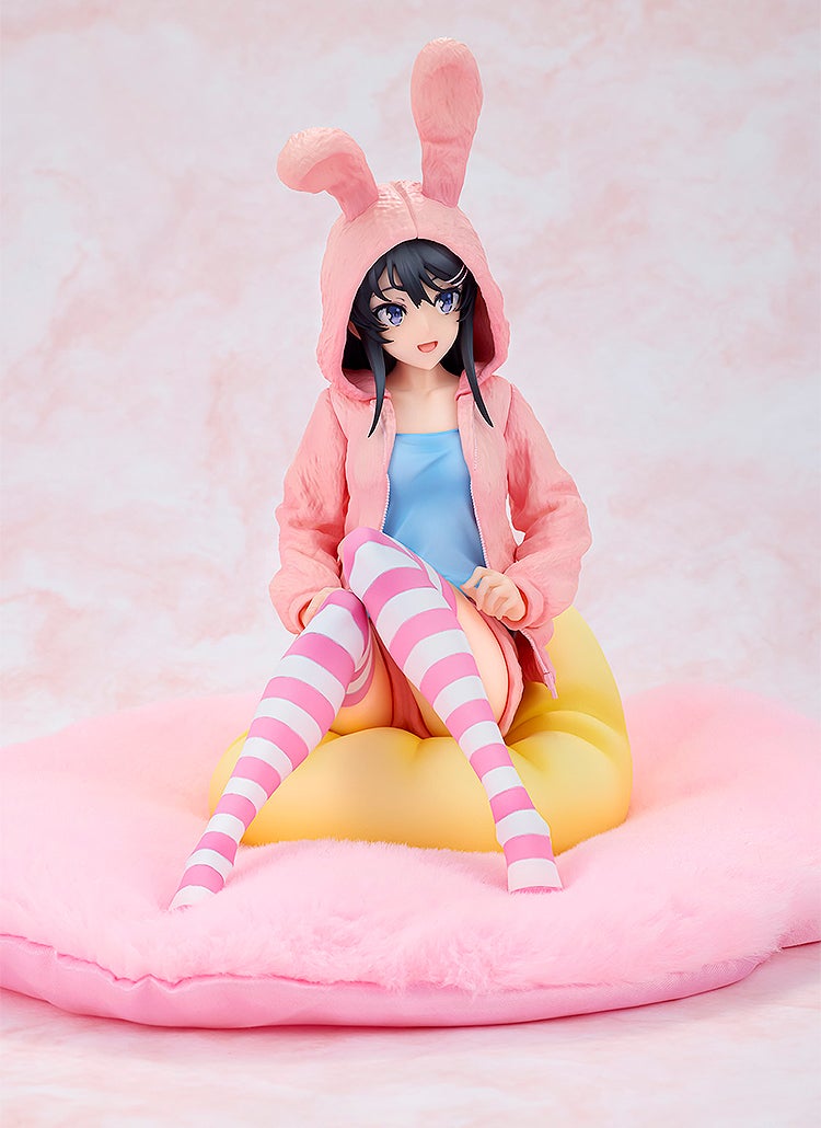 PRE-ORDER Kadokawa - Rascal Does Not Dream of a Knapsack Kid - Mai Sakurajima: Hoodie☆Look Rabbit Ears Ver. 1/7