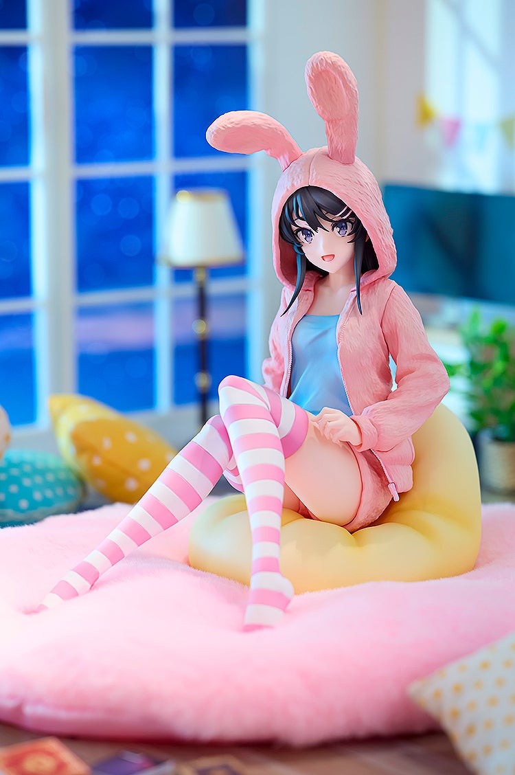 PRE-ORDER Kadokawa - Rascal Does Not Dream of a Knapsack Kid - Mai Sakurajima: Hoodie☆Look Rabbit Ears Ver. 1/7