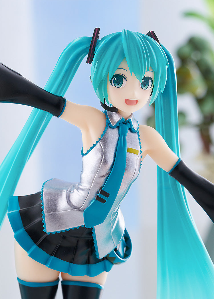 PRE-ORDER Good Smile Company - POP UP PARADE - Character Vocal Series 01: Hatsune Miku - Hatsune Miku: Translucent Color Ver.