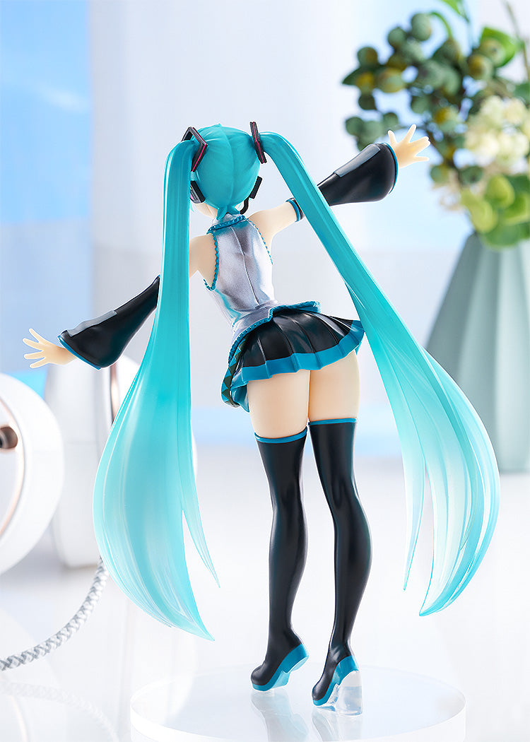 PRE-ORDER Good Smile Company - POP UP PARADE - Character Vocal Series 01: Hatsune Miku - Hatsune Miku: Translucent Color Ver.