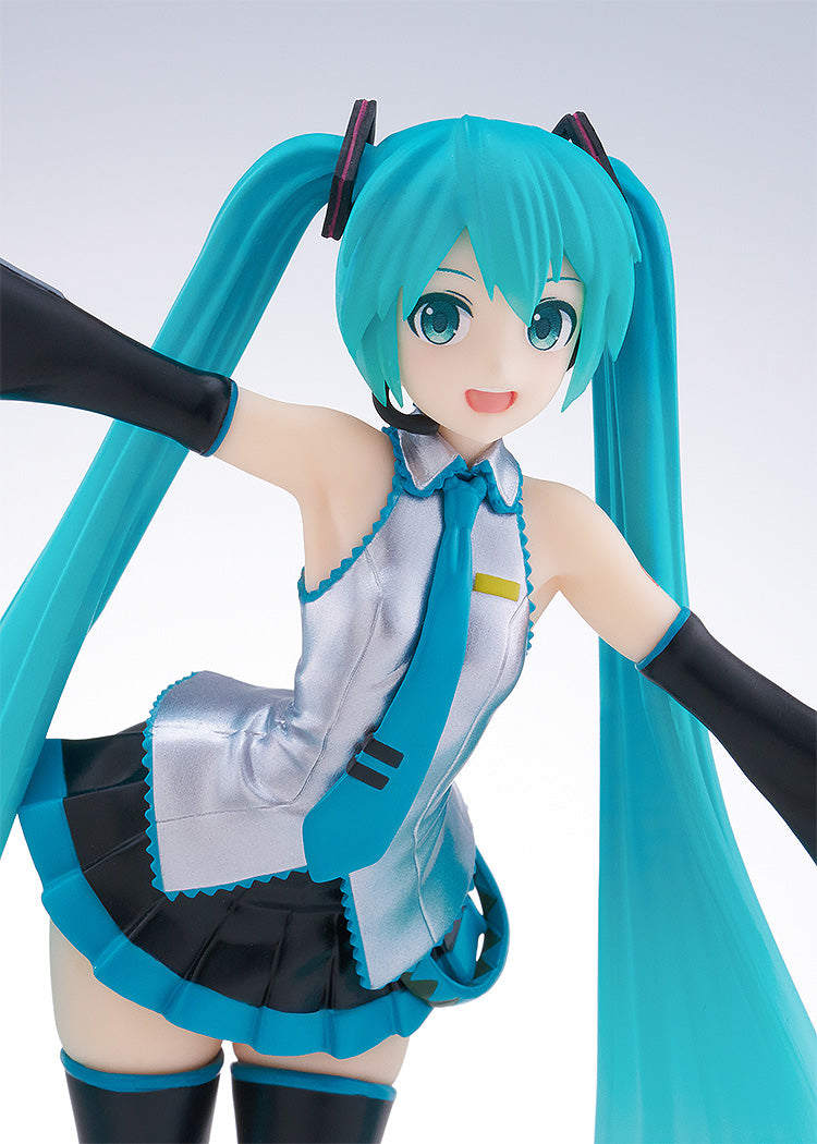 PRE-ORDER Good Smile Company - POP UP PARADE - Character Vocal Series 01: Hatsune Miku - Hatsune Miku: Translucent Color Ver.
