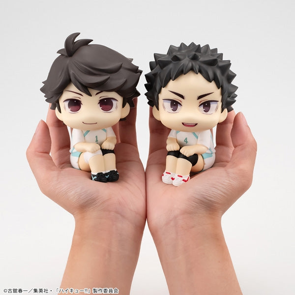 PRE-ORDER MegaHouse - Look Up - Haikyuu!! - Toru Oikawa & Hajime Iwaiz