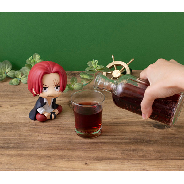 PRE-ORDER MegaHouse - Look Up - One Piece - Shanks