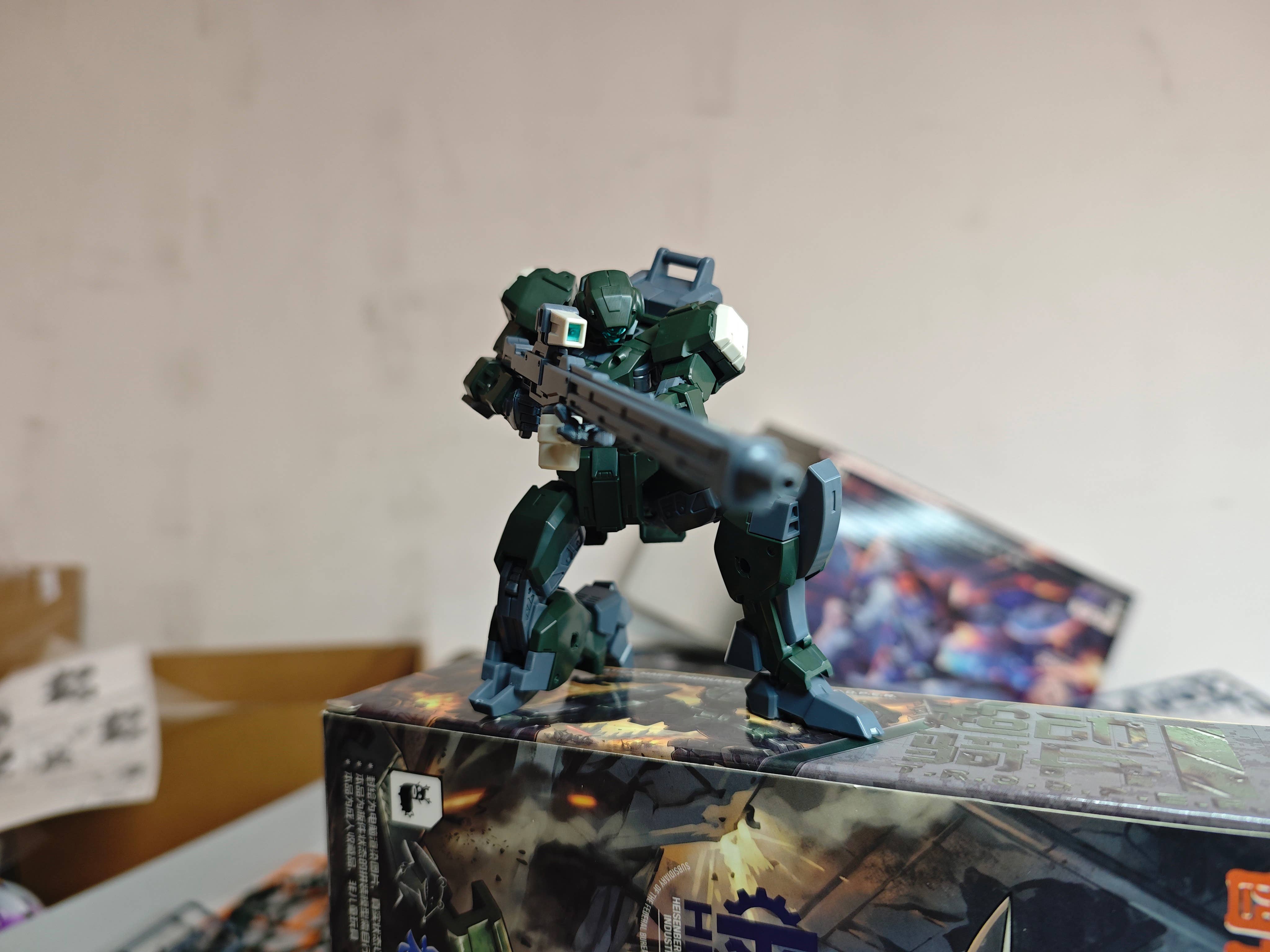 SPECIAL ORDER SHEIK MAINLAND - Ultra Action Trooper - V-gilante: Green 1/144 [JP]