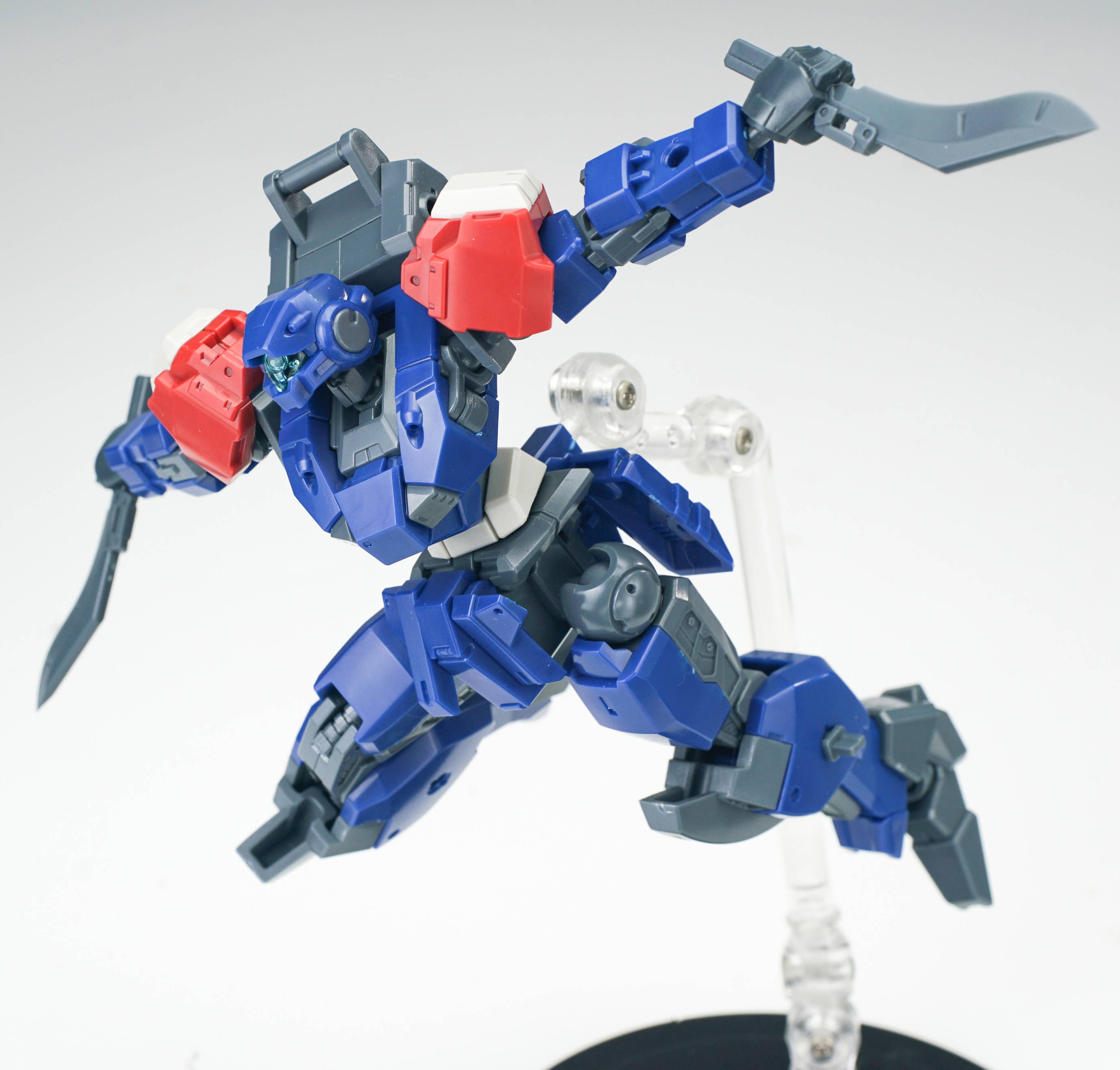 SPECIAL ORDER SHEIK MAINLAND - Ultra Action Trooper - V-gilante: Blue 1/144 [JP]