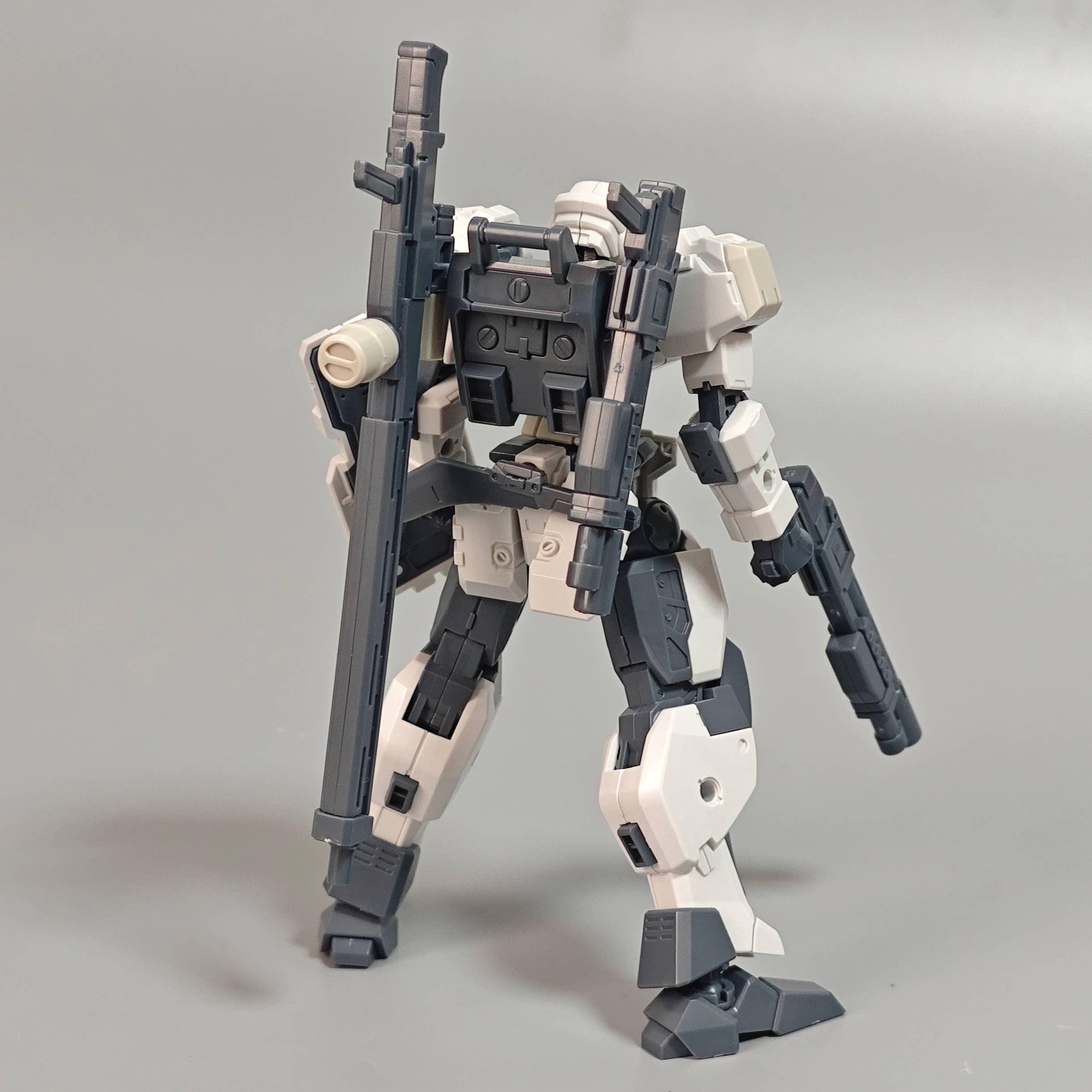 SPECIAL ORDER SHEIK MAINLAND - Ultra Action Trooper - V-gilante: White 1/144 [JP]