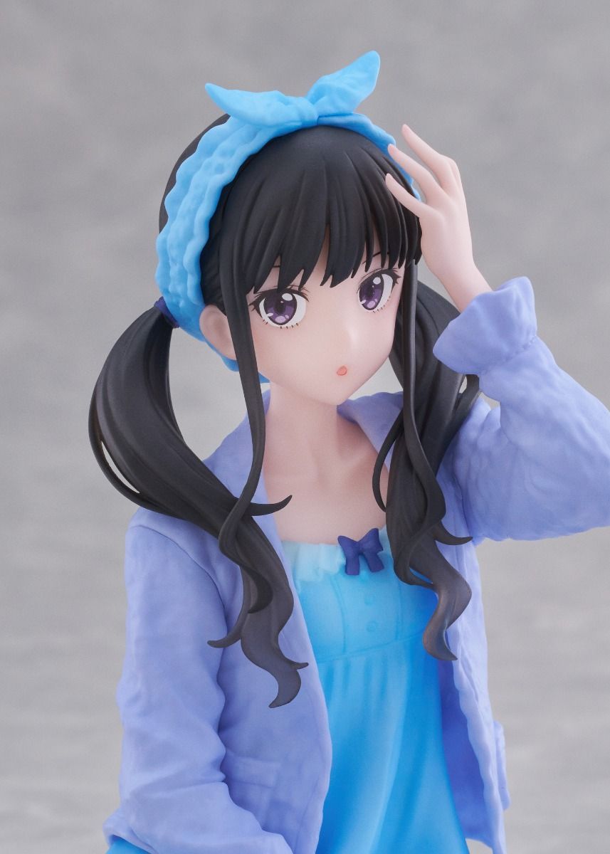 PRE-ORDER Taito - Lycoris Recoil Desktop Cute Figure - Takina Inoue: Roomwear Ver. [September 2025 Release]