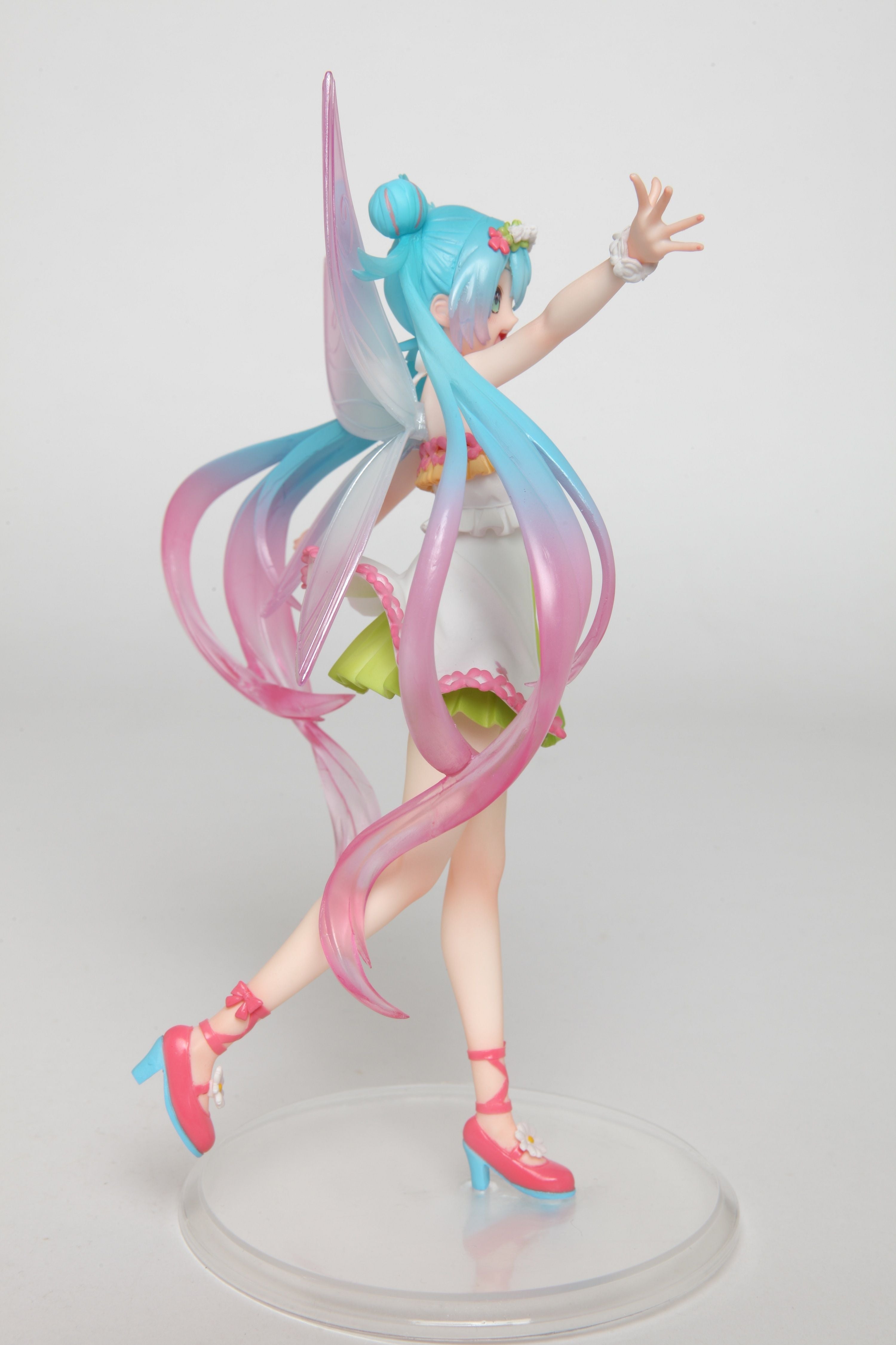 PRE-ORDER TAITO - Vocaloid - Hatsune Miku: 3rd Season Spring Ver. [May 2026 Release]