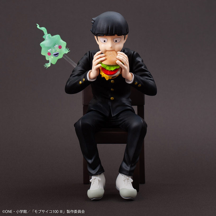 PRE-ORDER Bunbougu Cafe - Mob Psycho 100 III x Bunbougu Cafe 2022 Figure - Shigeo Kageyama & Dimple