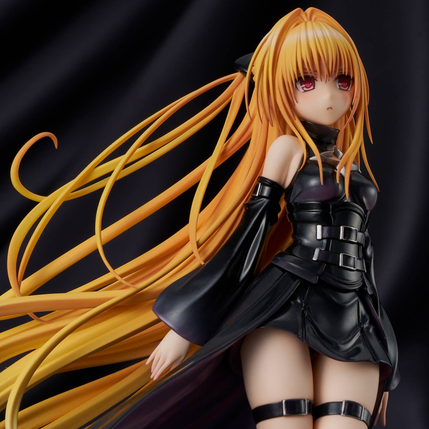 PRE-ORDER Union Creative - To LOVE-Ru Darkness - Golden Darkness: Black Trance Ver.