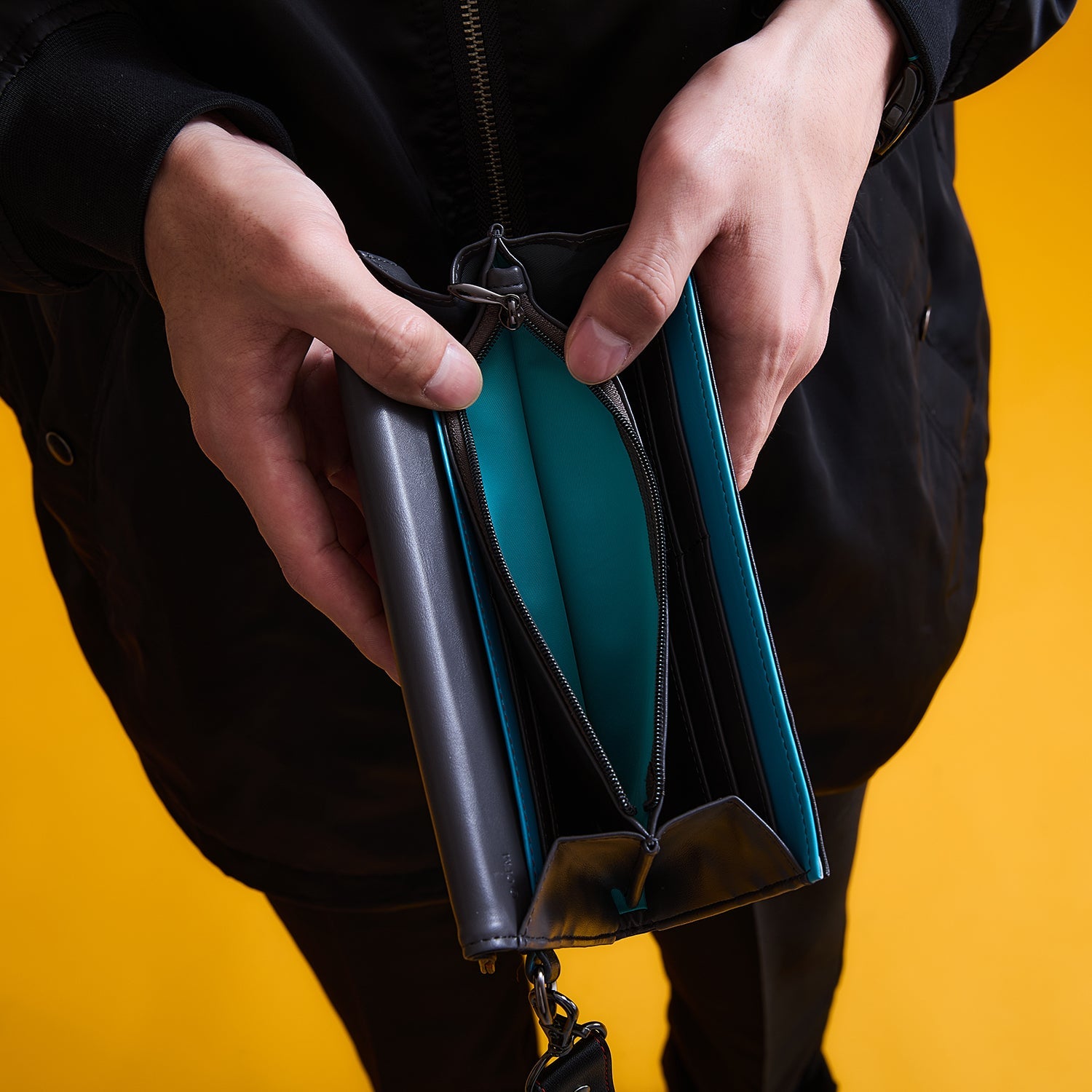 SPECIAL ORDER Super Groupies - Vocaloid - Hatsune Miku Model Long Wallet [EXCLUSIVE]