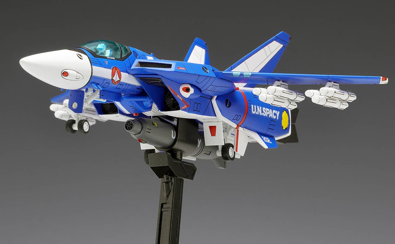 SPECIAL ORDER WAVE - The Super Dimension Fortress Macross - VF-1J Valkyrie [Fighter] Multiplex 1/100 [JP]