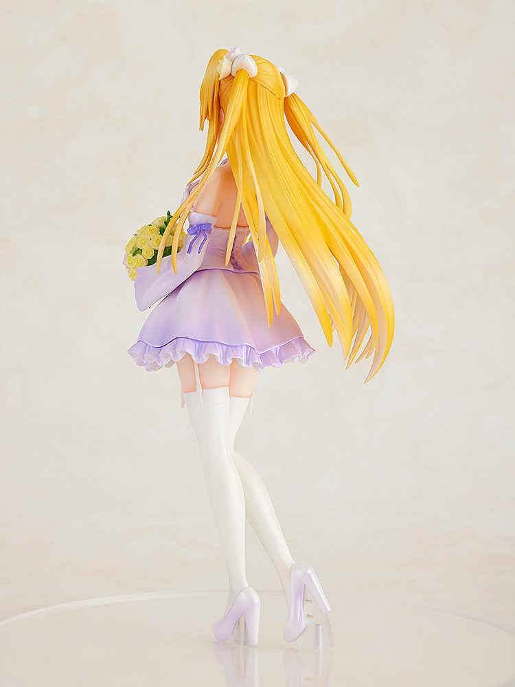 PRE-ORDER Kadokawa - To Love-Ru Darkness - Golden Darkness Wedding Dress Ver. 1/7