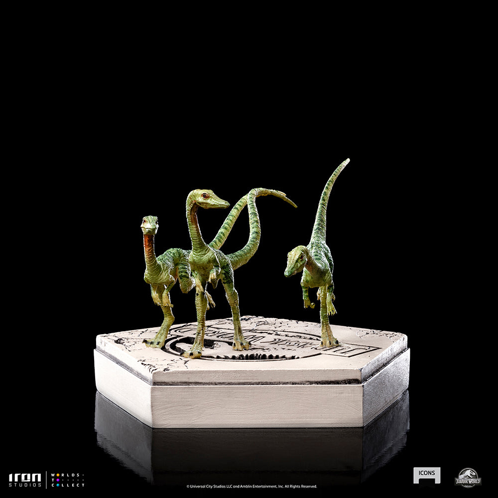PRE-ORDER Jurassic World Icons - Compsognathus