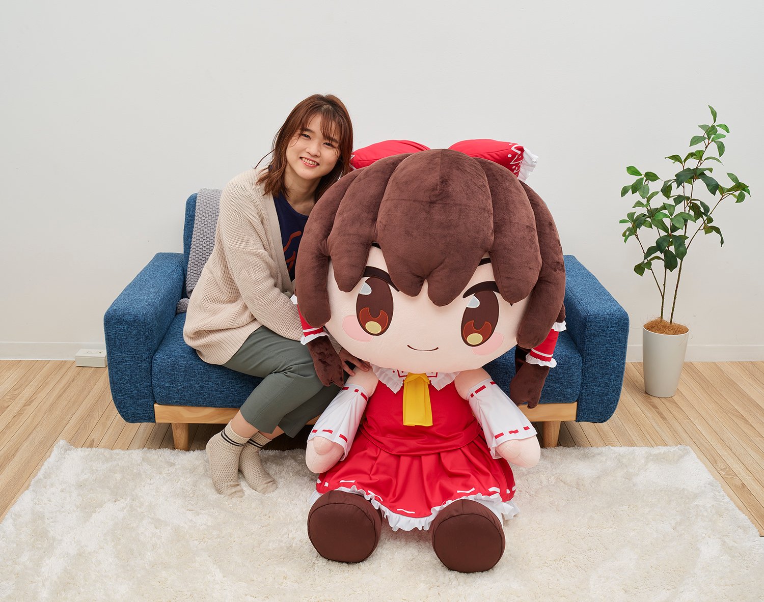 PRE-ORDER Touhou Project Super Big Plush - Reimu Hakurei