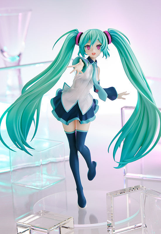PRE-ORDER POP UP PARADE - Character Vocal Series 01: Hatsune Miku - Hatsune Miku: Because You're Here Ver. L