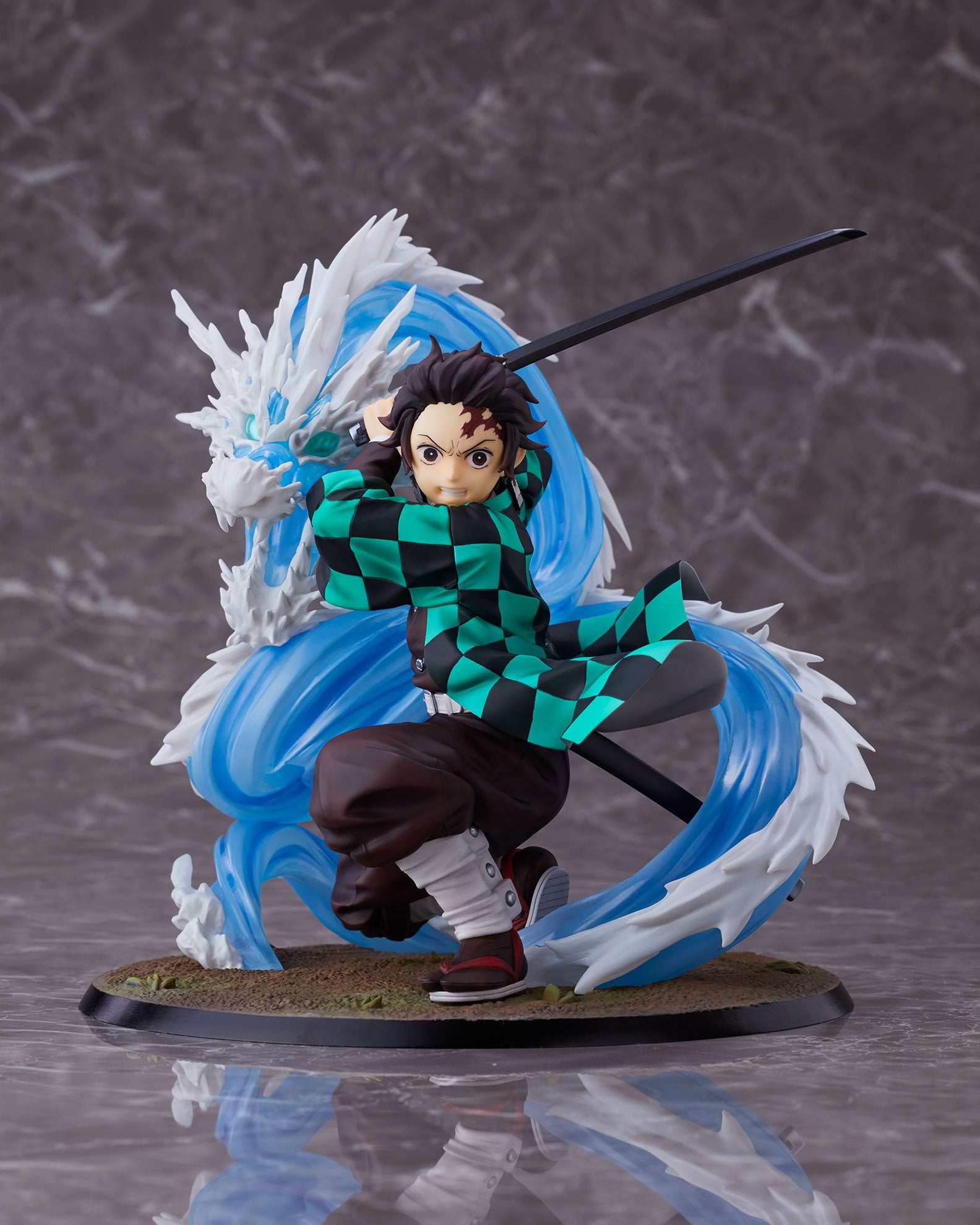 IN-STOCK Aniplex - Demon Slayer: Kimetsu no Yaiba - Tanjirou Kamado: Deluxe Edition 1/8 [EXCLUSIVE]