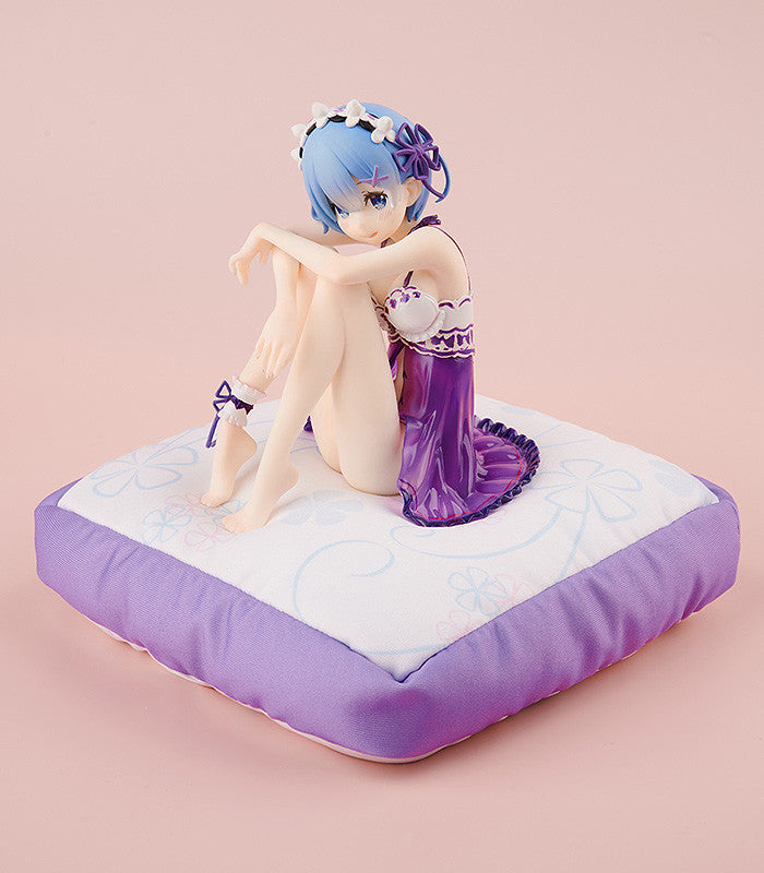 PRE-ORDER Re:ZERO -Starting Life in Another World- - Rem: Birthday Purple Lingerie Ver. 1/7