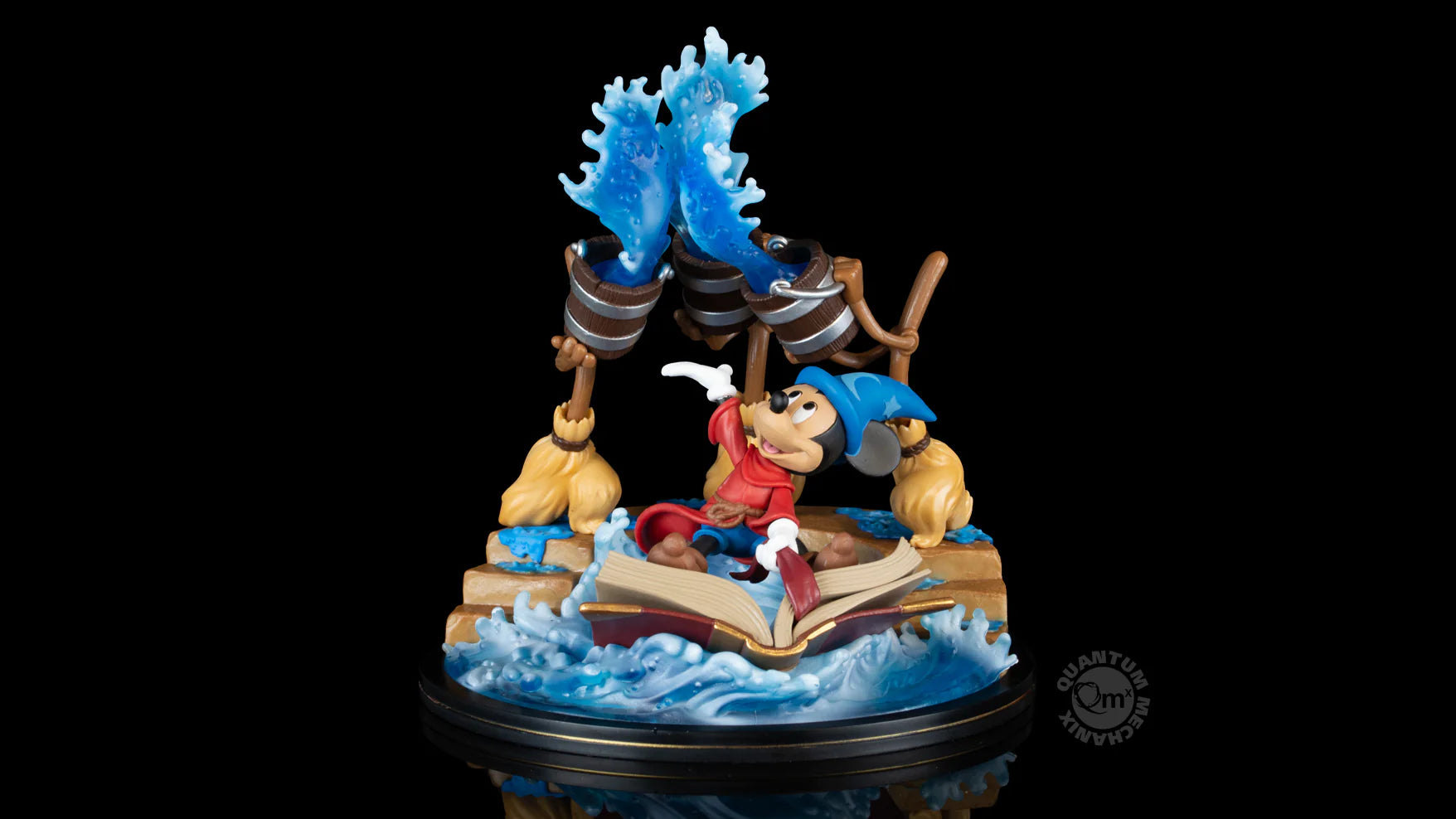 PRE-ORDER Q-Fig Max Elite - Fantasia - Sorcerer Mickey