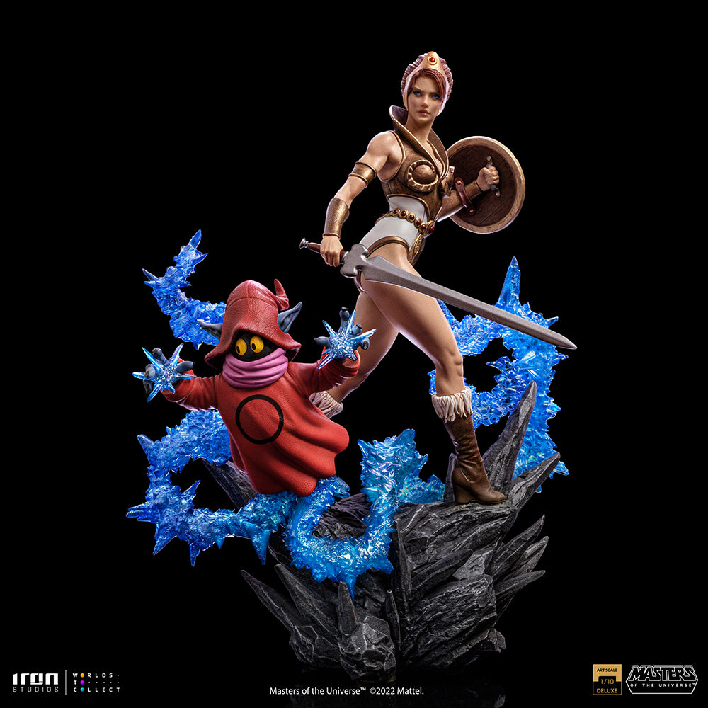 PRE-ORDER Masters of the Universe - Teela and Orko Deluxe Art Scale 1/10