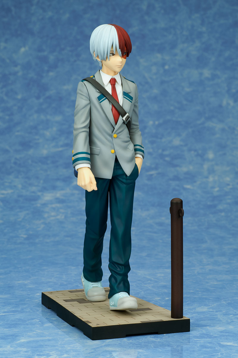 PRE-ORDER KONEKORE - My Hero Academia - Shoto Todoroki: Uniform Ver. 1/8