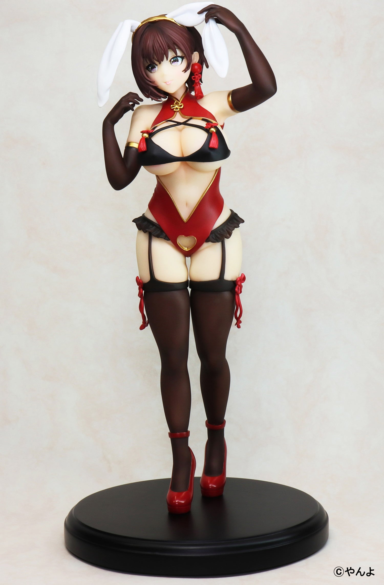 PRE-ORDER Yuki Red Bunny Ver. illustation by Yanyo 1/6