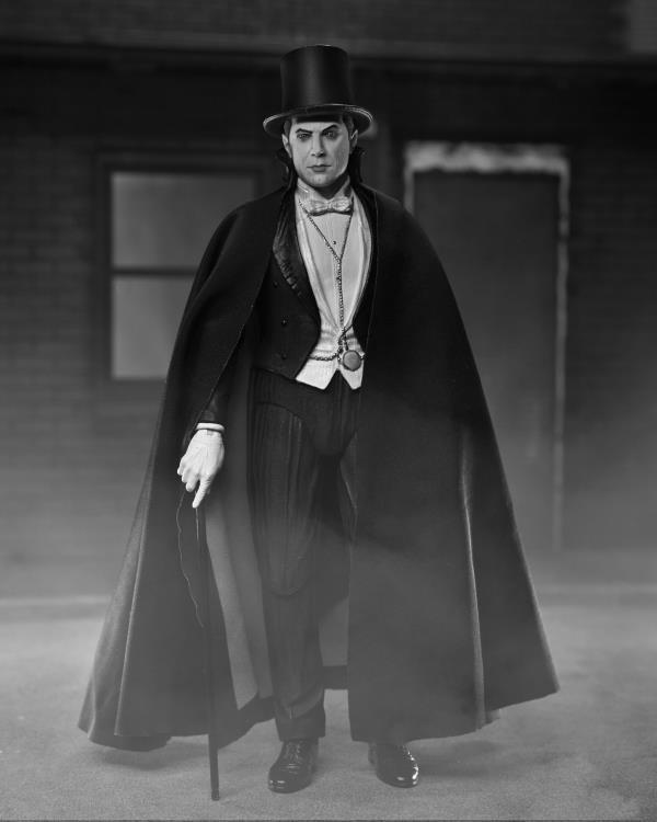 PRE-ORDER 7-inch Scale Figure - Universal Monsters - Dracula (Carfax Abbey)