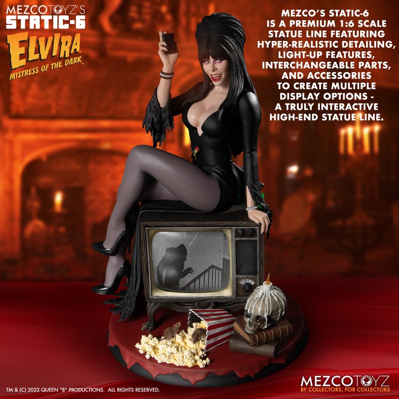 PRE-ORDER MEZCO TOYZ'S STATIC-6 - Elvira® Mistress of the Dark™
