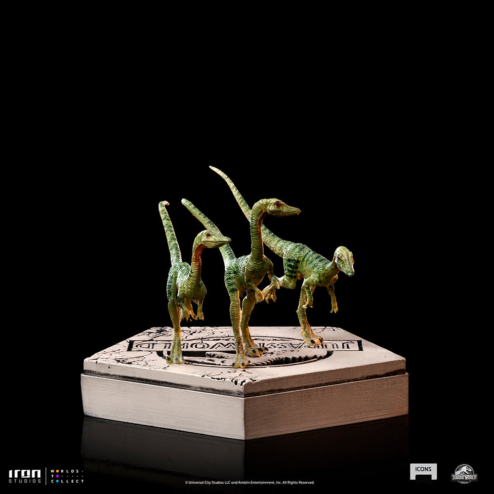 PRE-ORDER Jurassic World Icons - Compsognathus