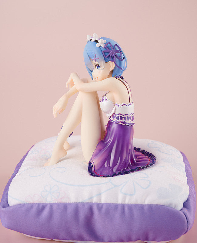 PRE-ORDER Re:ZERO -Starting Life in Another World- - Rem: Birthday Purple Lingerie Ver. 1/7