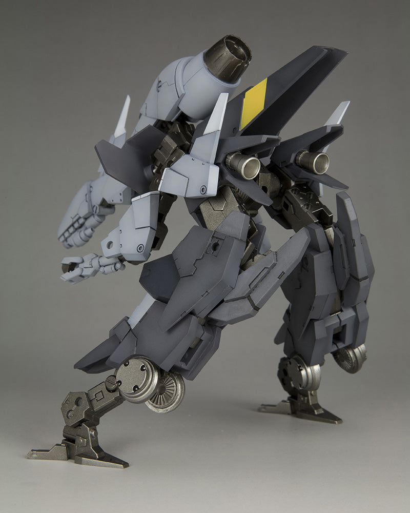 PRE-ORDER Frame Arms - NSG-25γ Strauss:RE2