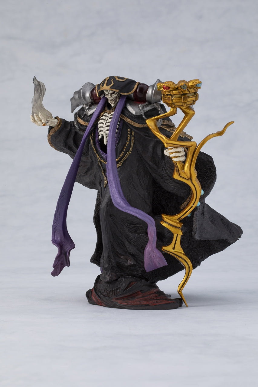 PRE-ORDER OVERLORD - Ainz Ooal Gown