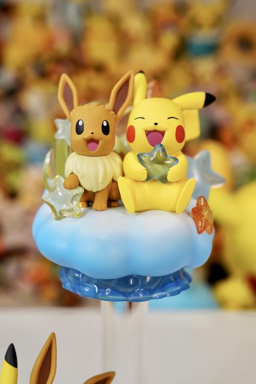 PRE-ORDER Pokémon Partner Series - Pikachu & Eevee: Nebula Ver.