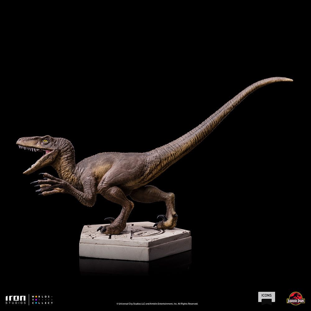 PRE-ORDER Jurassic Park Icons - Velociraptor A