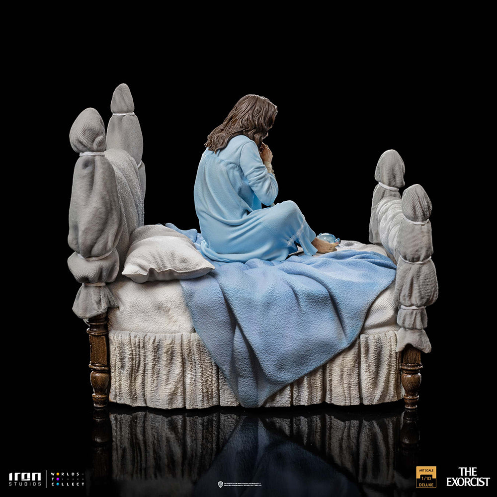 PRE-ORDER The Exorcist - Possessed Regan McNeil Deluxe Art Scale 1/10