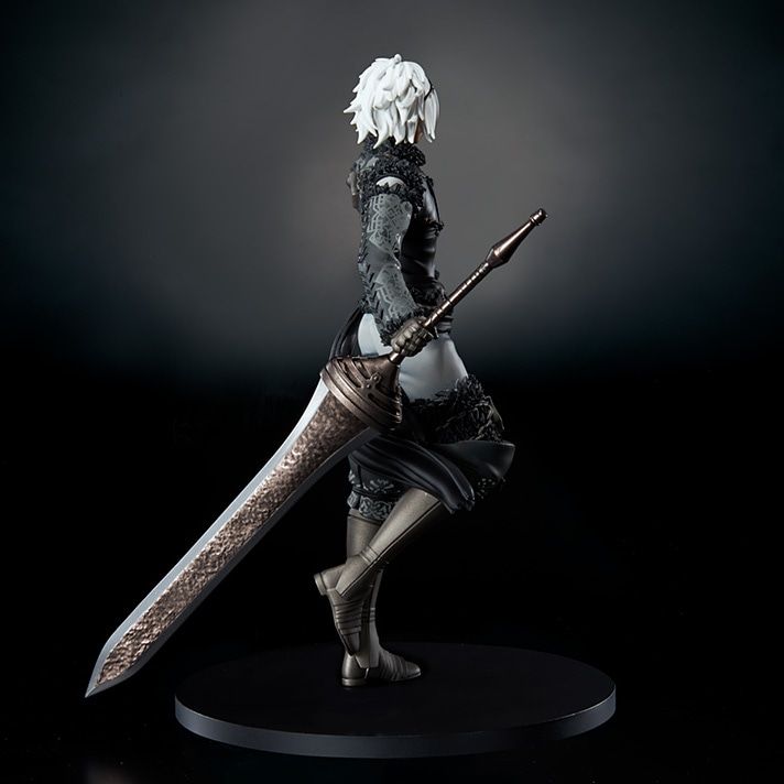 PRE-ORDER NieR Replicant ver. 1.22474487139... Statuette - Adult Protagonist