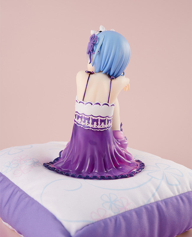 PRE-ORDER Re:ZERO -Starting Life in Another World- - Rem: Birthday Purple Lingerie Ver. 1/7