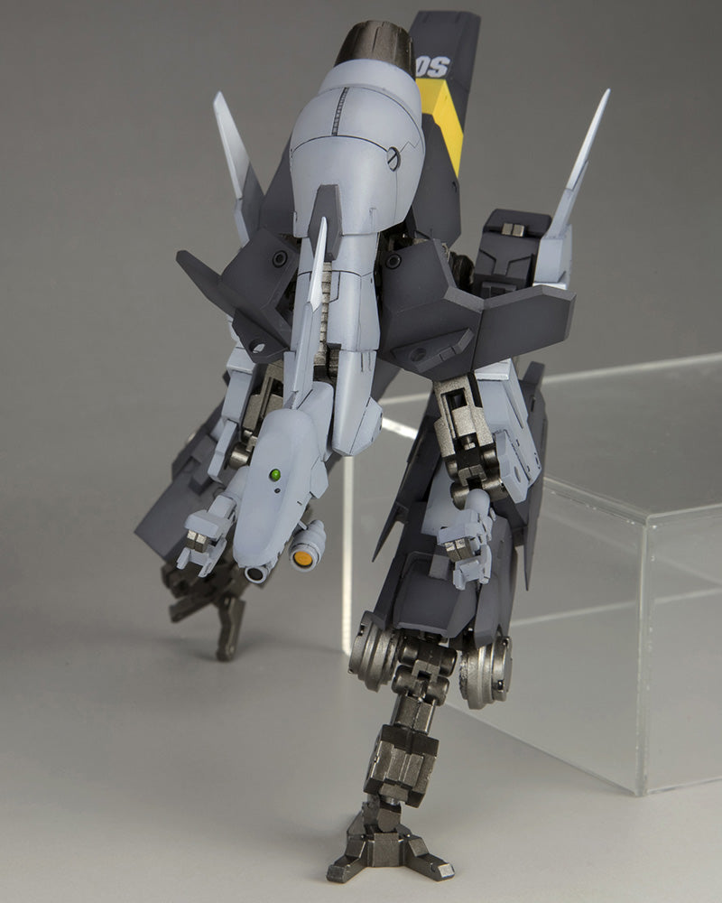PRE-ORDER Frame Arms - NSG-25γ Strauss:RE2