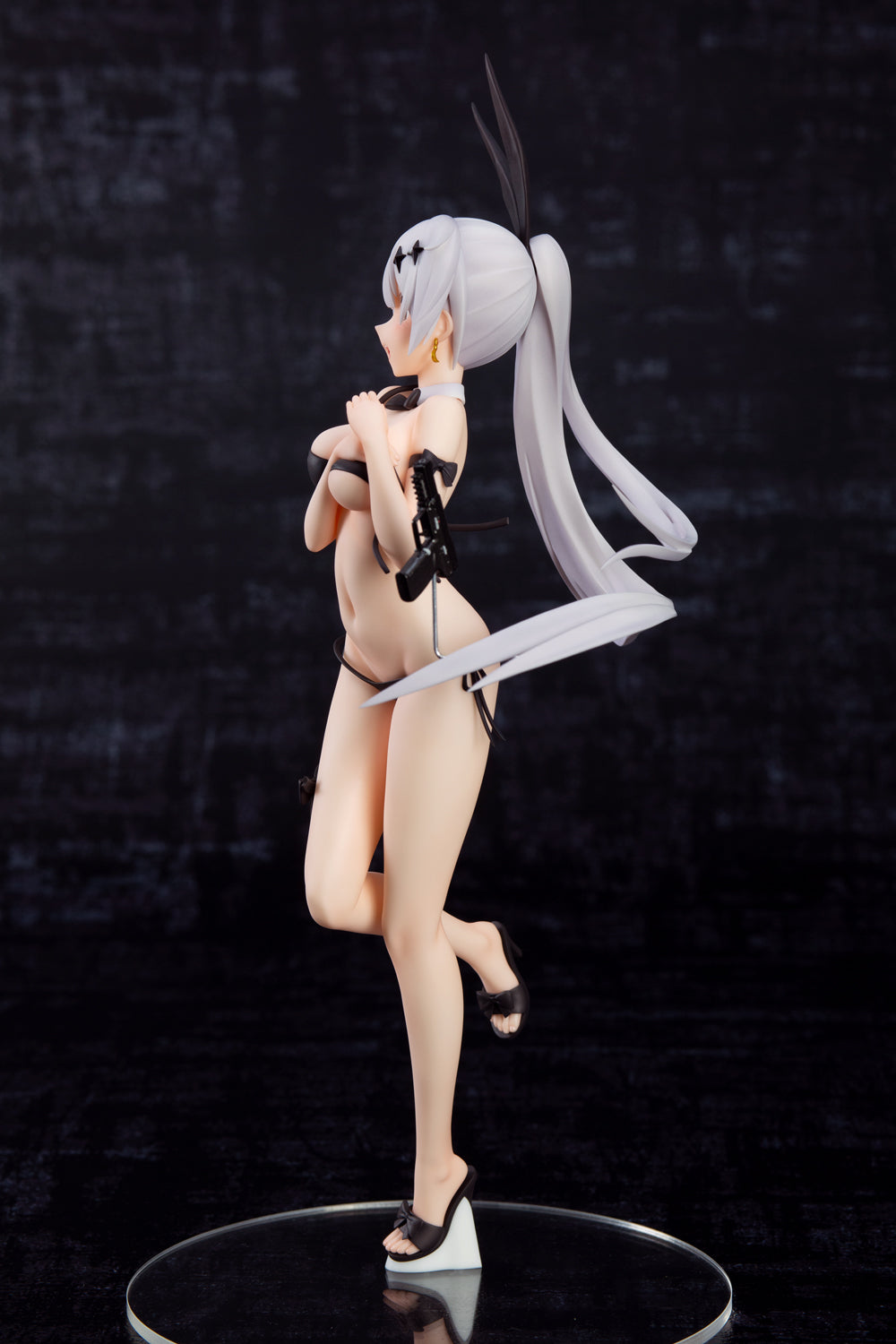 PRE-ORDER Girls' Frontline - Five-seven: Swimsuit Heavily Damaged Ver. (Cruise Queen) 1/7